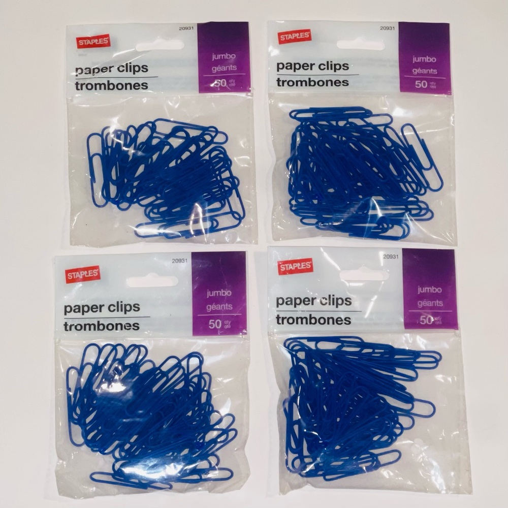 Staples 4 Packages Blue Large Paper Clips